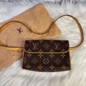 LOUIS VUITTON florentine waist/ shoulder bag in monogram